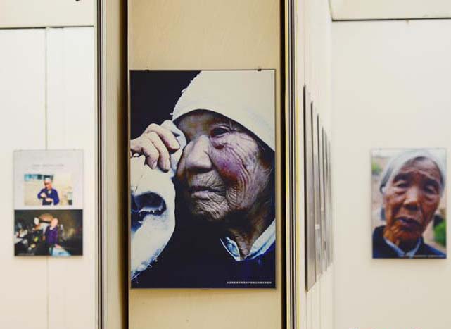 Hangzhou realiza exibi??o de fotos das “mulheres de conforto”