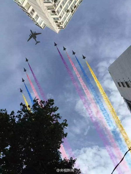 Beijing ensaia com sucesso parada comemorativa do 70o aniversário da vitória da China na Guerra Anti - Fascista