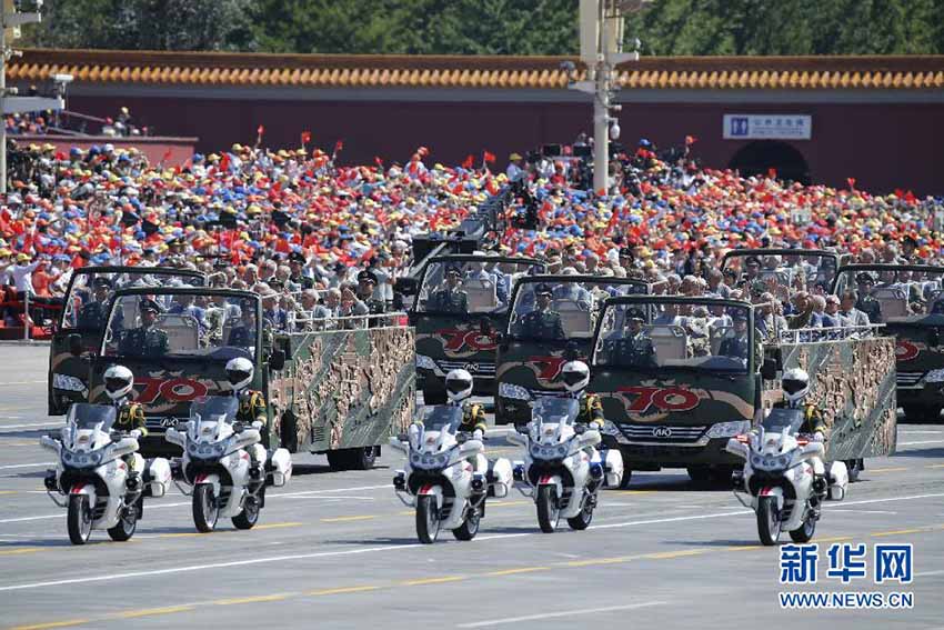 Parada do Dia da Vitória: Forma??o de Veteranos presente na Pra?a Tiananmen