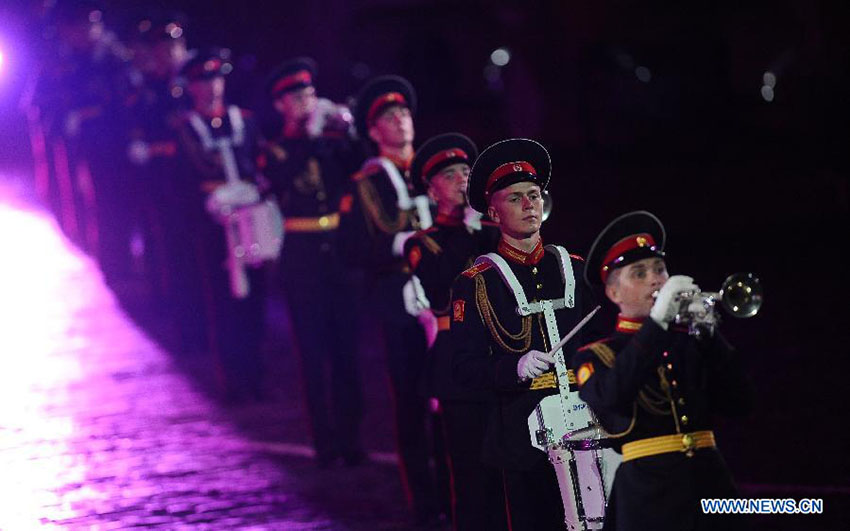 Realizado 8o festival internacional de música militar 