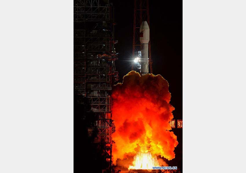 China lan?a com sucesso primeiro satélite de teste da tecnologia de telecomunica??es