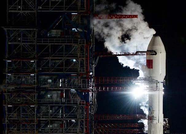 China lan?a com sucesso primeiro satélite de teste da tecnologia de telecomunica??es