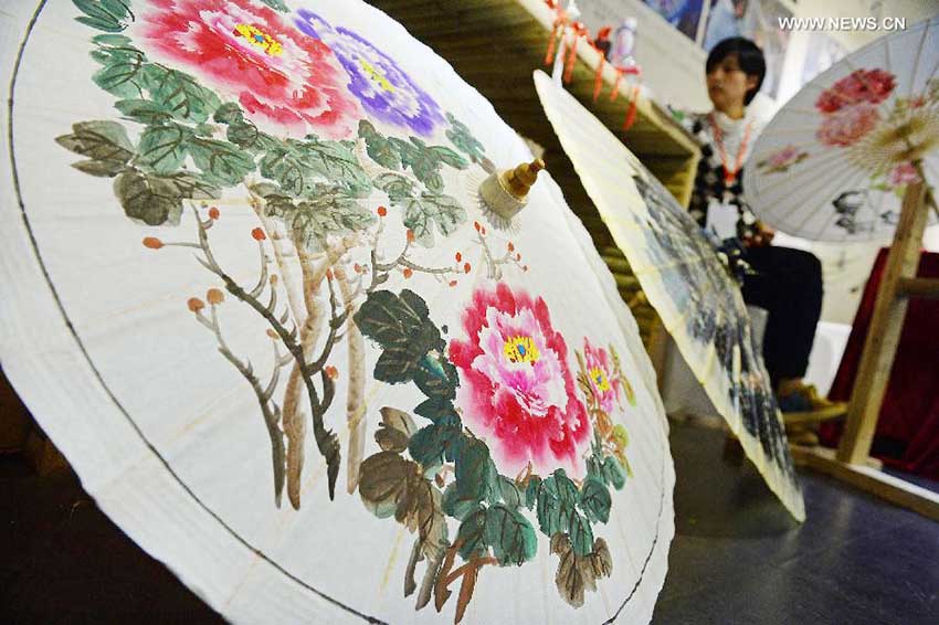 Exibi??o de patrim?nios culturais intangíveis é realizada no leste da China