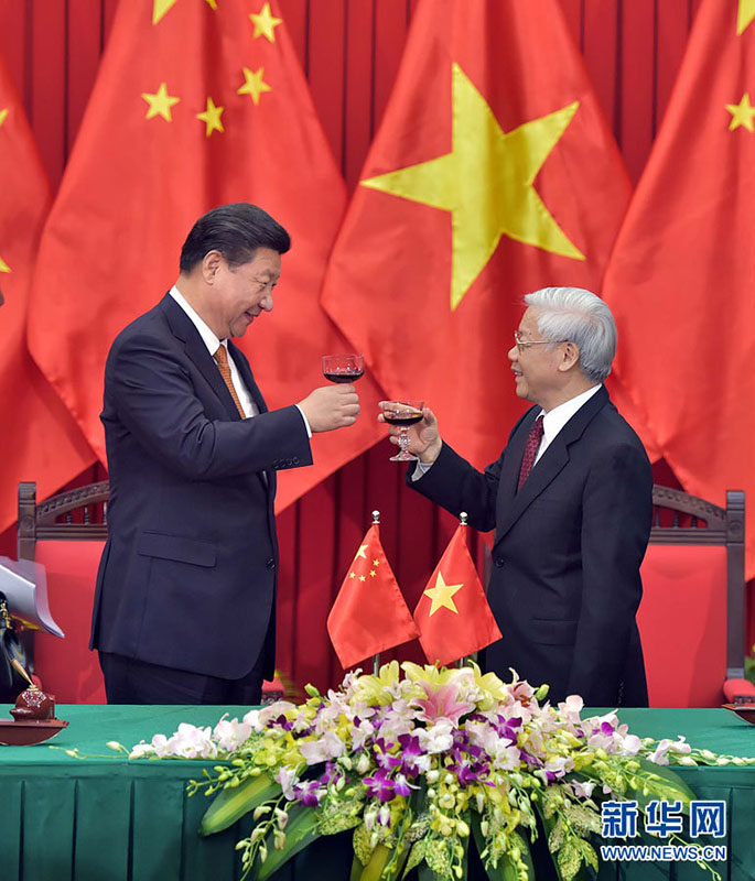 Xi Jinping se reúne com secretário-geral do Partido Comunista do Vietn?