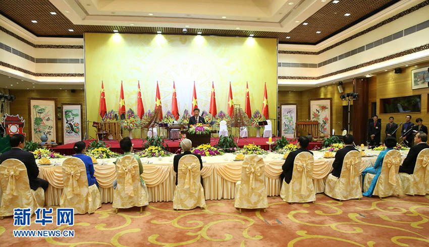 Xi Jinping e primeira-dama chinesa participam de jantar de boas-vindas no Vietn?