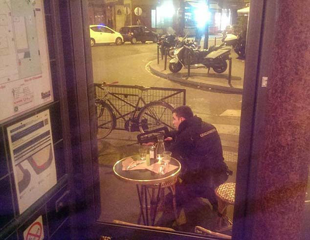 Terror em Paris: Fran?a sofre ataque terrorista, mais de 150 mortes confirmadas 