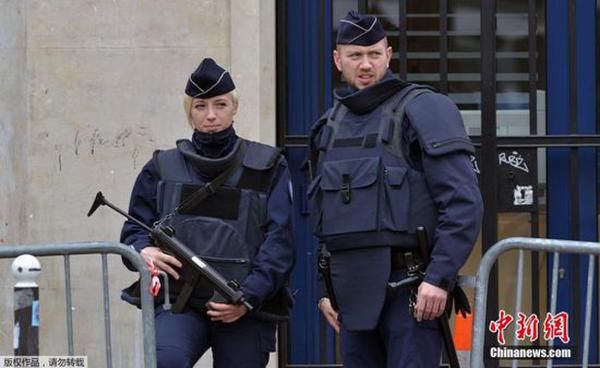 120 mil policiais franceses destacados para a seguran?a da COP21