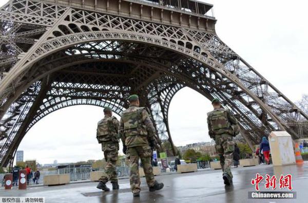 120 mil policiais franceses destacados para a seguran?a da COP21