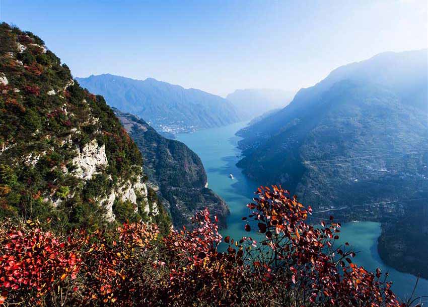 Paisagem do Rio Yangtzé na área das "Três Gargantas" da China