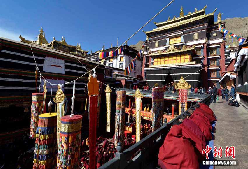 Tibete comemora 20o aniversário da entroniza??o do Panchen Lama