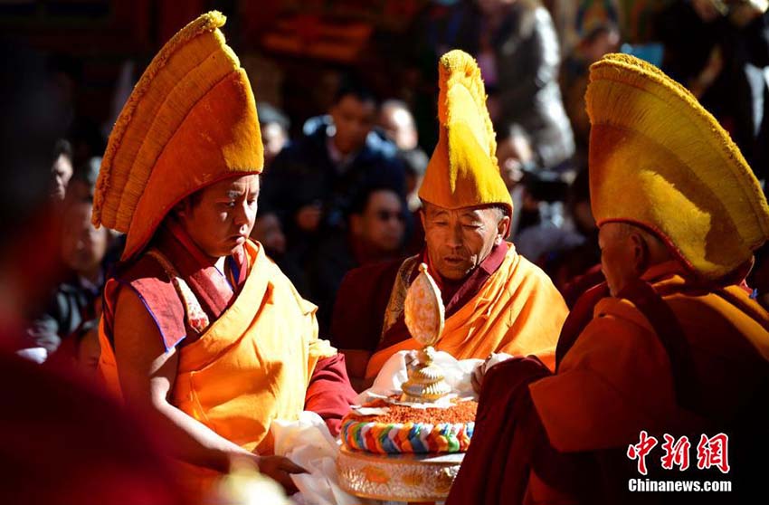 Tibete comemora 20o aniversário da entroniza??o do Panchen Lama
