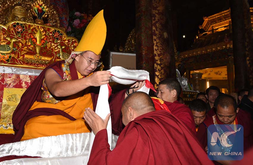 Tibete comemora 20o aniversário da entroniza??o do Panchen Lama