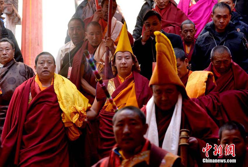Tibete comemora 20o aniversário da entroniza??o do Panchen Lama