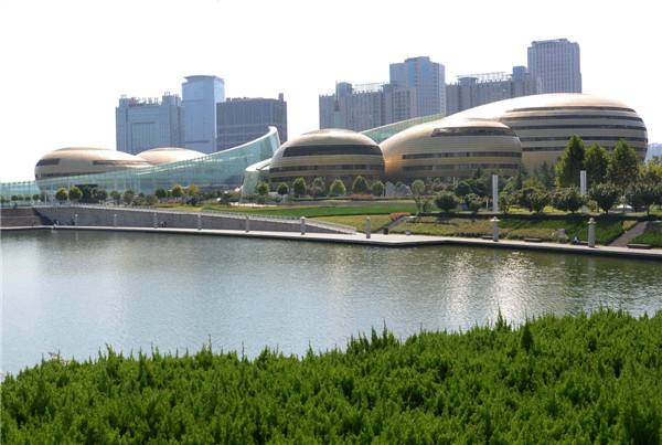 Conhe?a Zhengzhou, cidade anfitri? da 14a reuni?o de primeiros-ministros da OCX