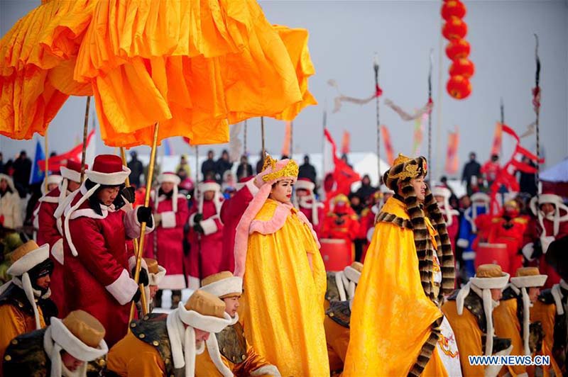 4o Festival de Pesca de Inverno é aberto no nordeste da China