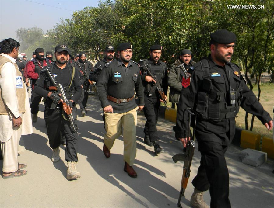 Ataque contra universidade do Paquist?o deixa pelo menos 21 mortes