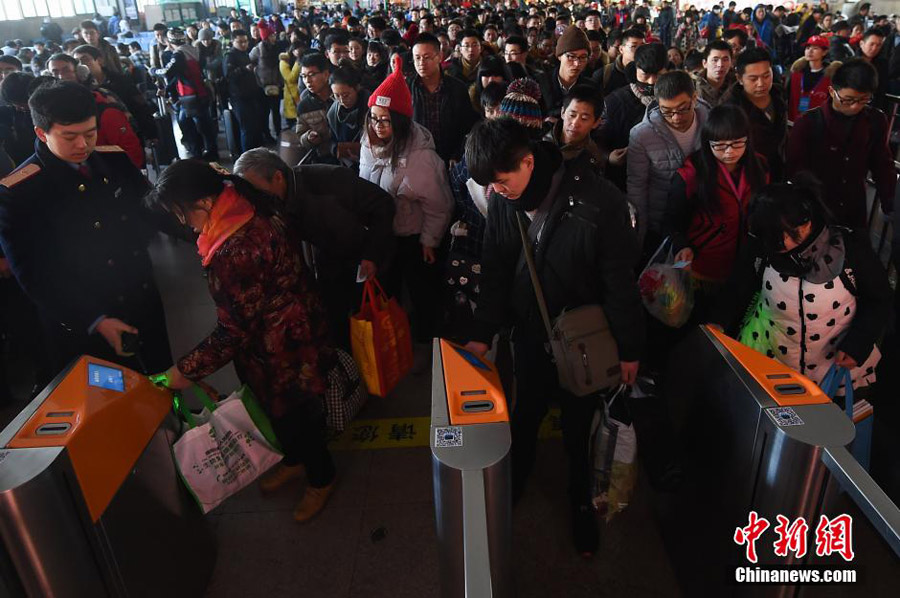 China inicia período de migra??o do Ano Novo Lunar