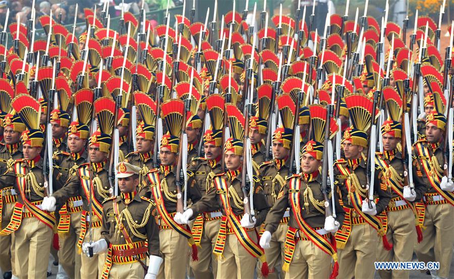 índia realiza parada militar no Dia da República