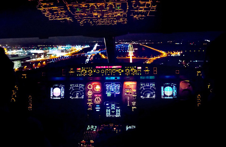 Imagens incríveis fotografadas da cabine do avi?o por um piloto alem?o