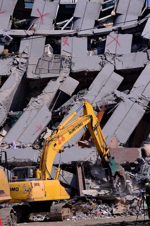 Sobe para 41 o número de mortes no terremoto em Taiwan