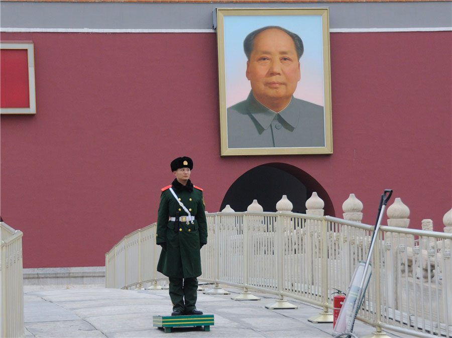 Beijing refor?a seguran?a para as “Duas Sess?es”