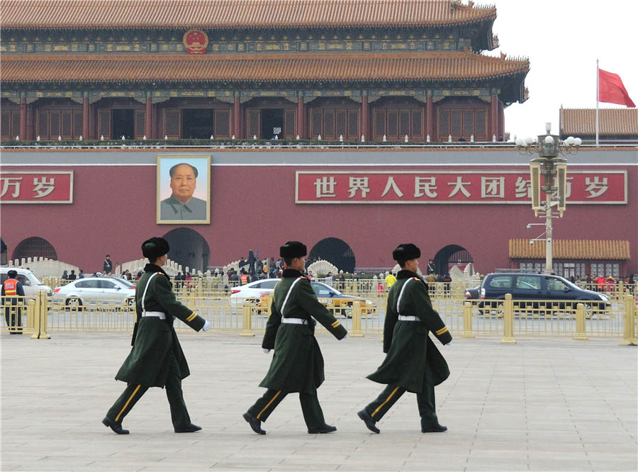 Beijing refor?a seguran?a para as “Duas Sess?es”