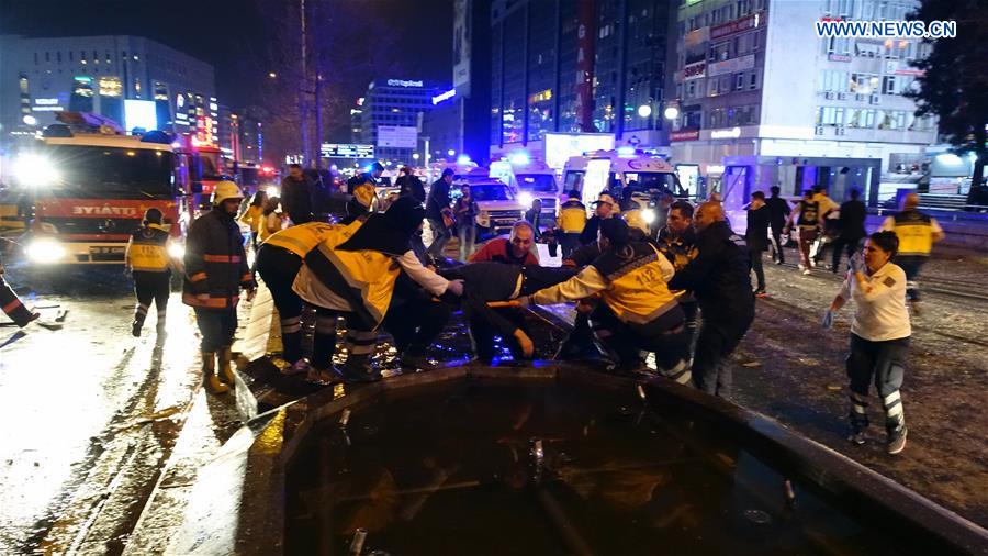 Explos?o provoca pelo menos 34 mortos e 125 feridos em Ancara