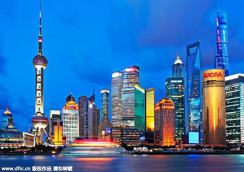 Arranha-céu mais alto da China será aberto ao público em breve