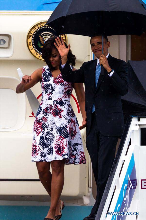 Obama chega a Cuba e inaugura nova era nas rela??es entre os dois lados