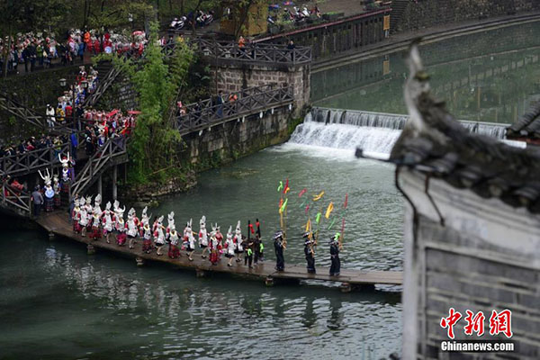 “Aldeia antiga mais bonita da China” abolirá taxa de admiss?o