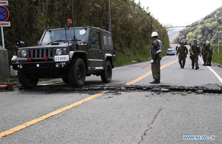 Terremotos no Jap?o causam 41 mortos e 11 desaparecidos