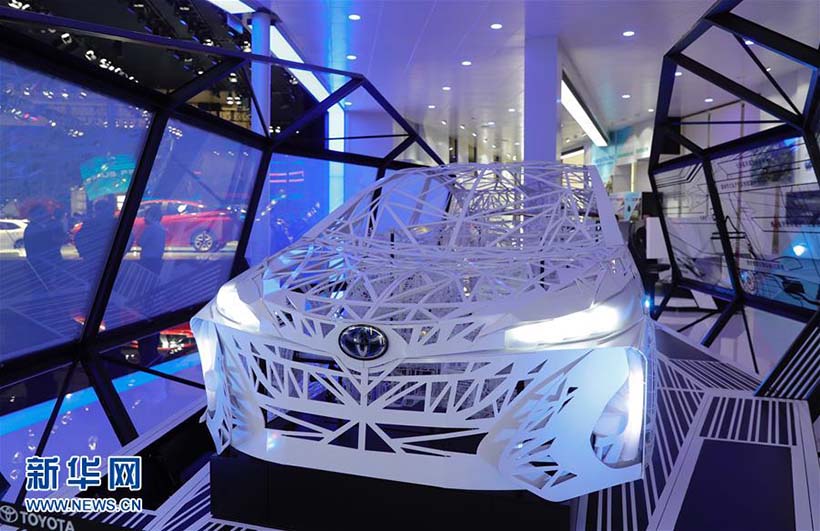 Carros conectados e movidos a novas energias s?o destaques na Auto China 2016