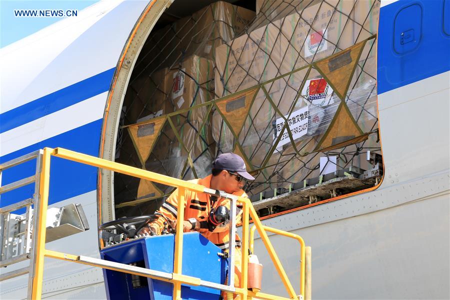 China envia ajuda humanitária ao Equador