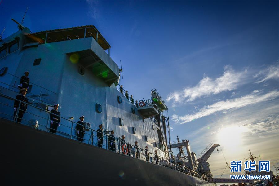 Navios chineses chegam à áfrica do Sul para visita de cortesia