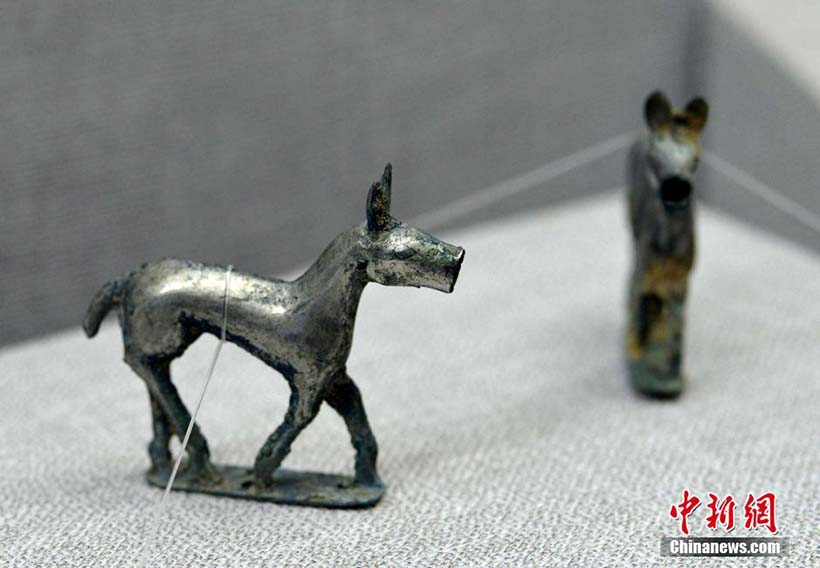 Relíquias culturais da “Antiga Rota do Chá e do Cavalo” s?o exibidas em Lhasa