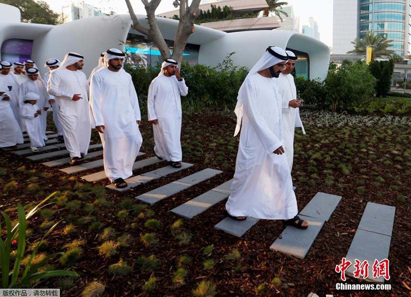 Primeiro escritório construído com tecnologia de impress?o 3D exibido no Dubai