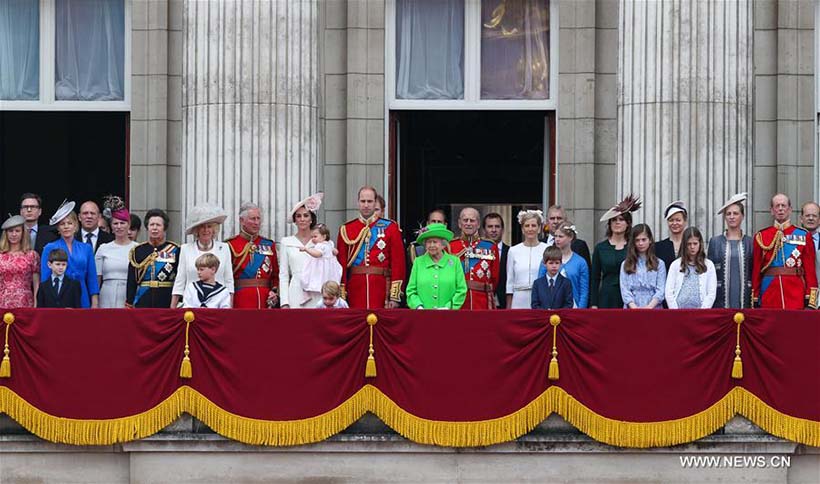 90o aniversário da Rainha Isabel II é celebrado em Londres