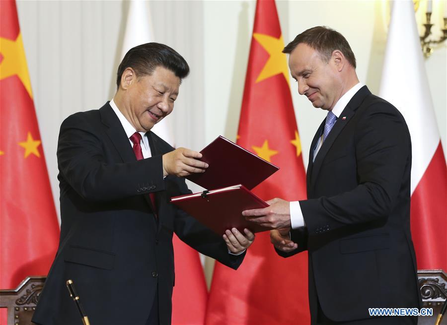China e Pol?nia elevam la?os para nível de parceria estratégica integral