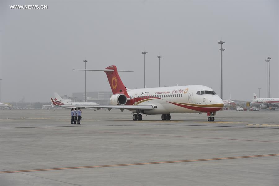 Primeiro jato regional da China come?a a operar
