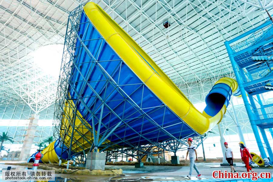 Conhe?a o maior parque aquático no noroeste da China