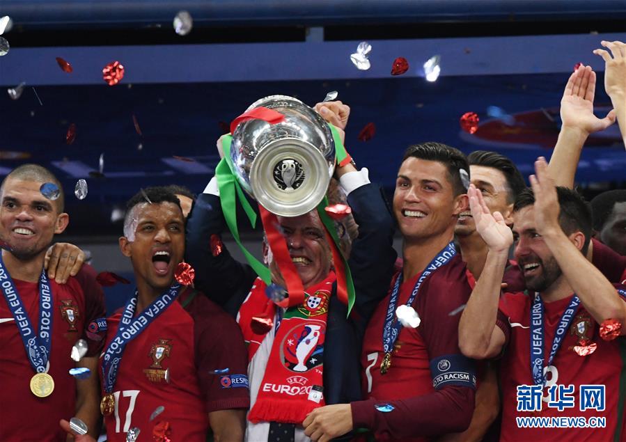 Portugal sagra-se campe?o europeu pela primeira vez na história