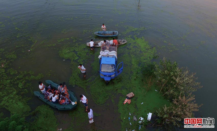 Inunda??es causam 161 mortos na margem do rio Yangtzé