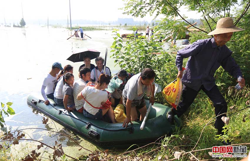 Inunda??es causam 161 mortos na margem do rio Yangtzé