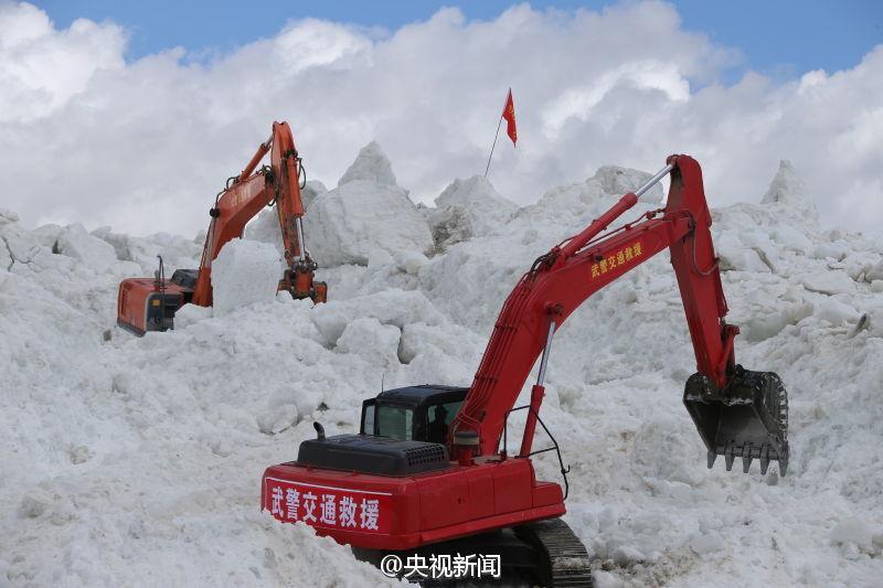 Avalanche de 600 milh?es de metros cúbicos de gelo ocorre no Tibete