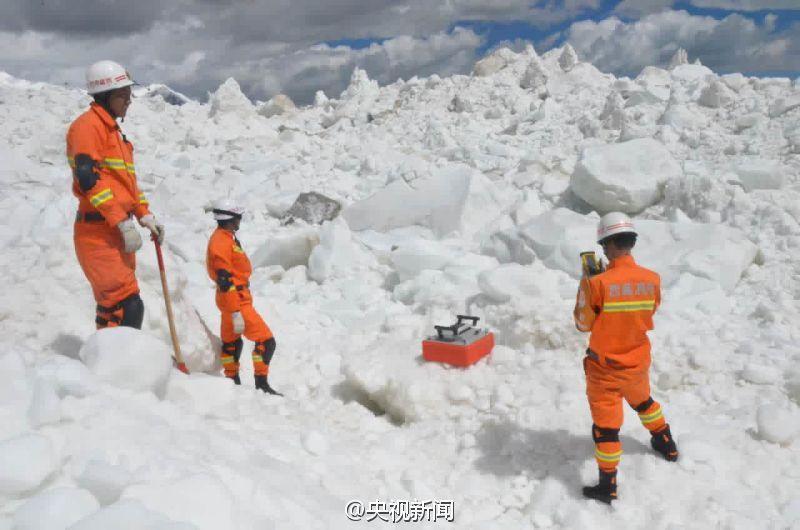 Avalanche de 600 milh?es de metros cúbicos de gelo ocorre no Tibete