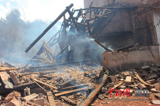 Explos?o de gasoduto deixa mortos e feridos no centro da China