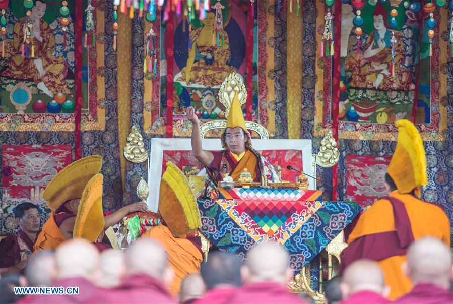 Panchen Lama inicia ritual Kalachakra em Xigaze