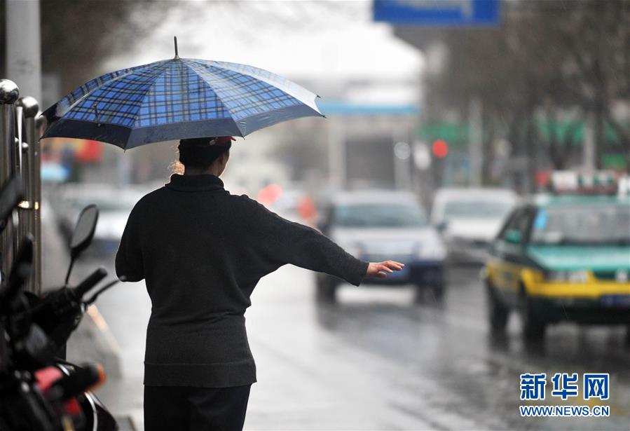 Do “táxi-van” à “Internet+”, a evolu??o dos táxis na China