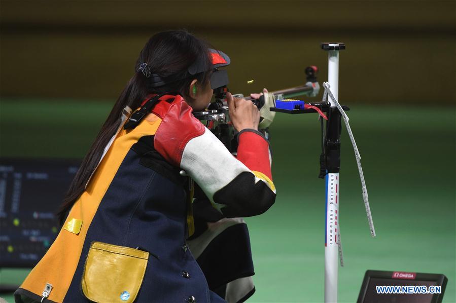 Atiradoras chinesas conquistam prata e bronze em carabina três posi??es a 50m