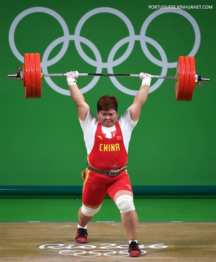 Rio 2016: Chinesa Meng Suping conquista a medalha de ouro no levantamento de peso